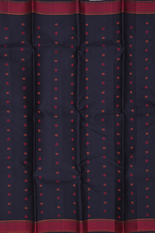Kanchipuram Silk Saree In Black With Threadwork Buttas