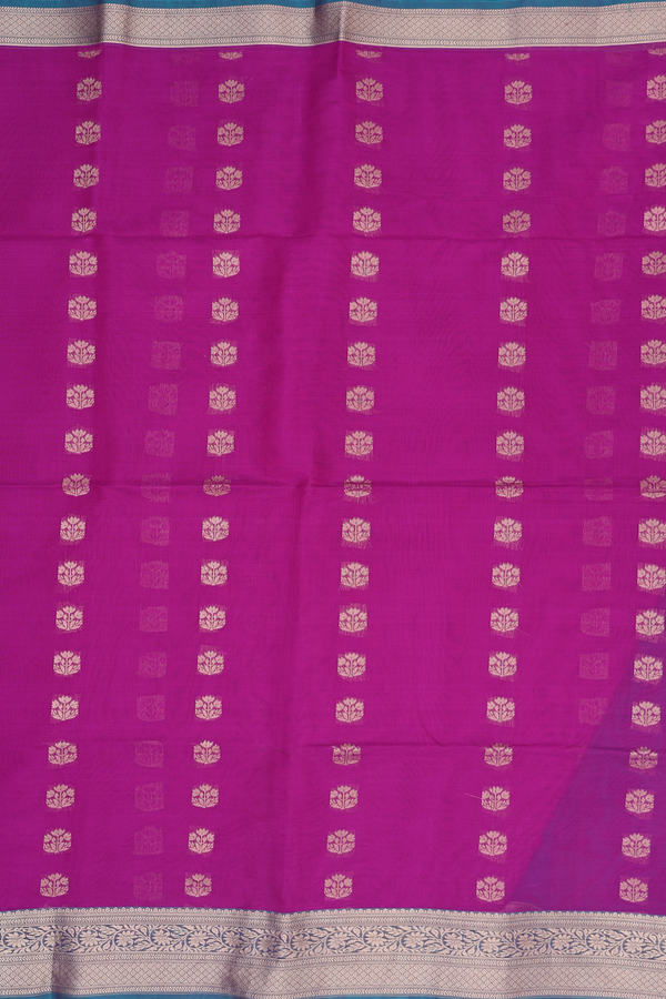 Kora Silk Cotton Saree In Grape Purple With Floral Buttas