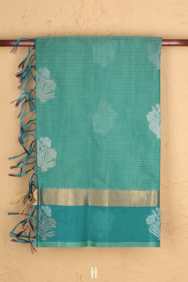 Kora Silk Cotton Saree In Green With Floral Motifs