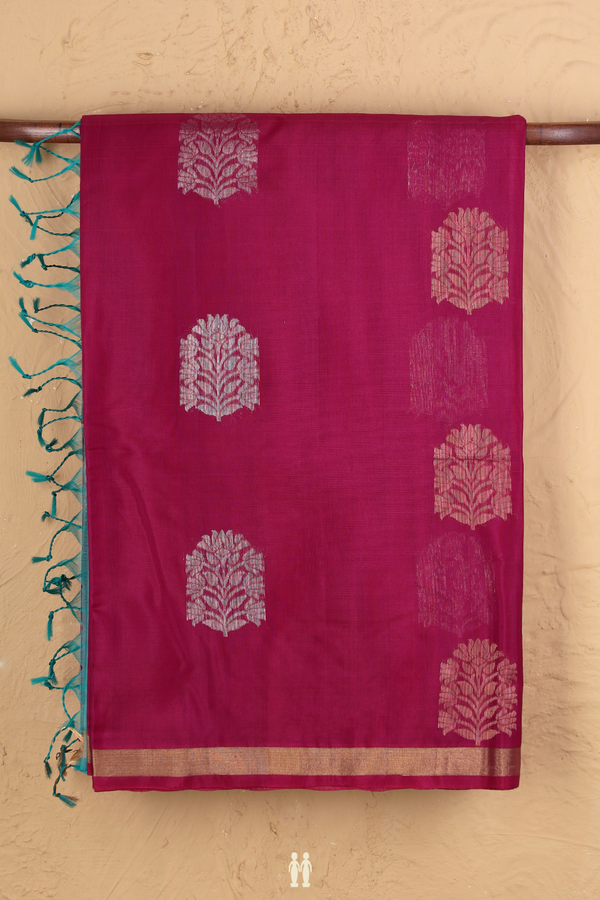 Kora Silk Cotton Saree In Berry Purple With Floral Motifs