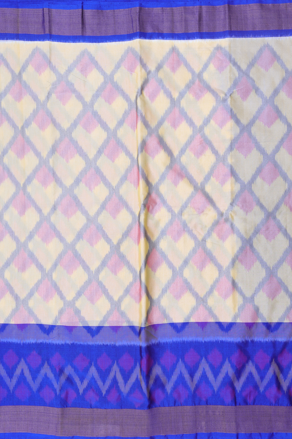 Kora Silk Saree In Grey With Allover Design