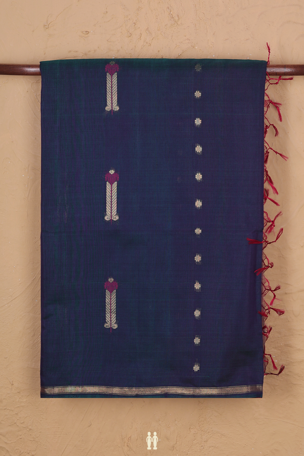 Kora Silk Cotton Saree In Dual Tone With Allover Buttas