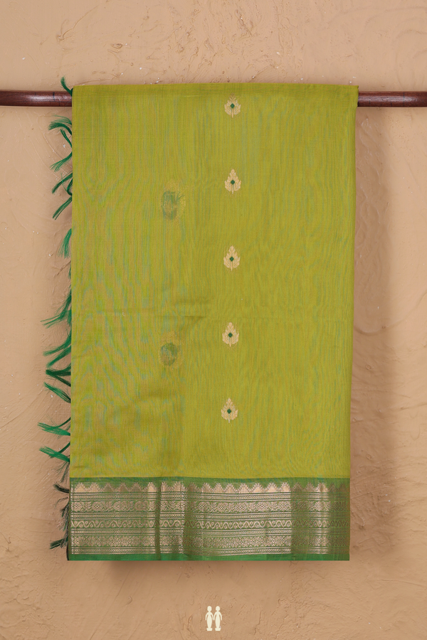 Kora Silk Cotton Saree In Green With Allover Buttas