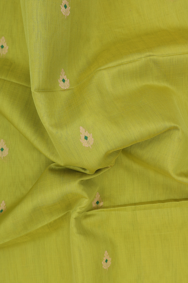 Kora Silk Cotton Saree In Green With Allover Buttas
