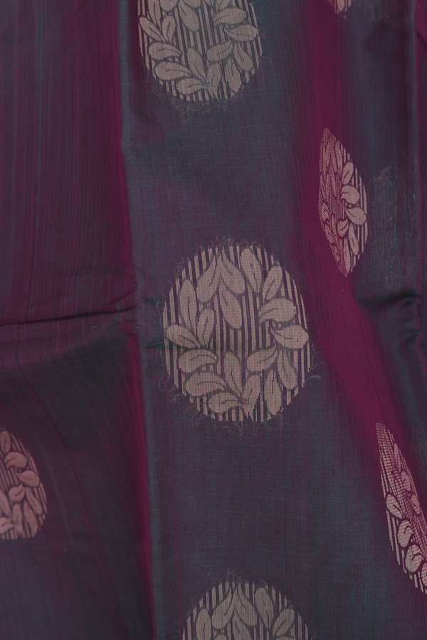 Kora Silk Cotton Saree In Dual Tone With Zari Motifs