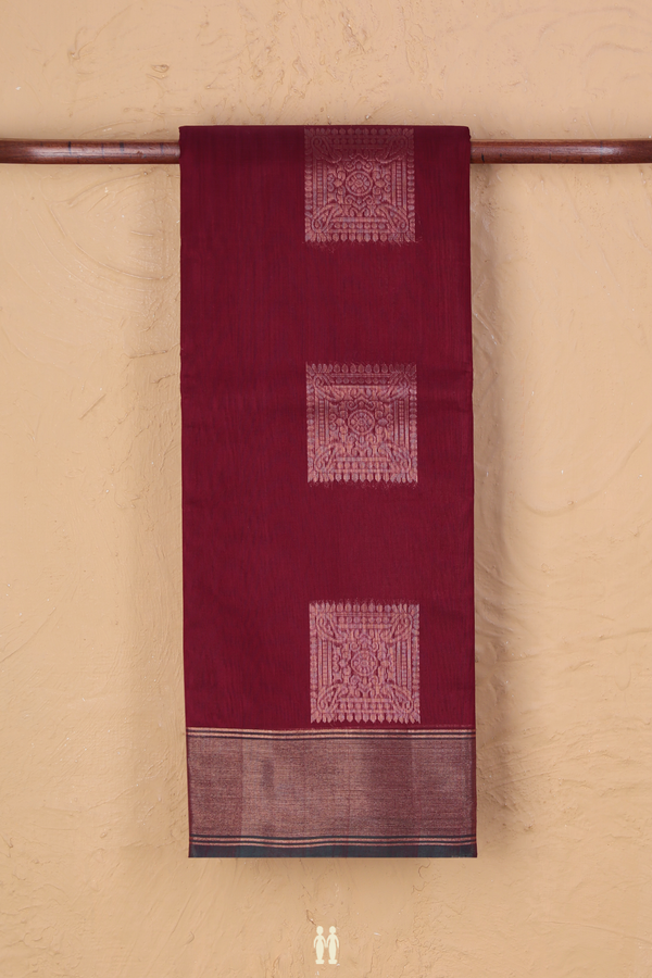 Kora Silk Cotton Saree In Maroon With Zari Motifs