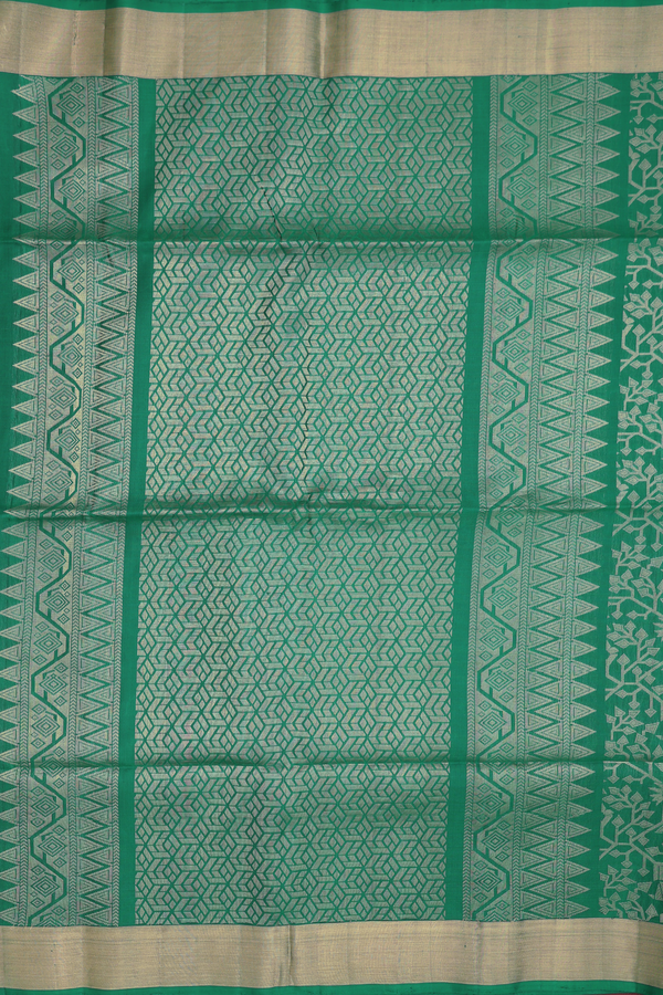 Soft Silk Saree In Emerald Green With Allover Design