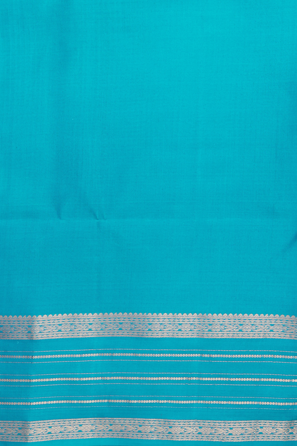 Soft Silk Saree In Purple With Zari Buttas
