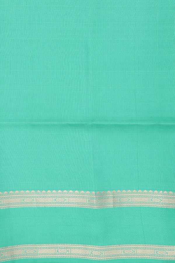 Soft Silk Saree In Purple With Checks Design