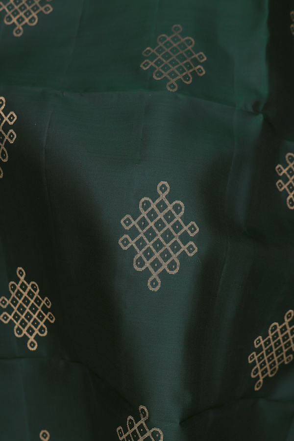 Soft Silk Saree In Bottle Green With Kolam Buttas