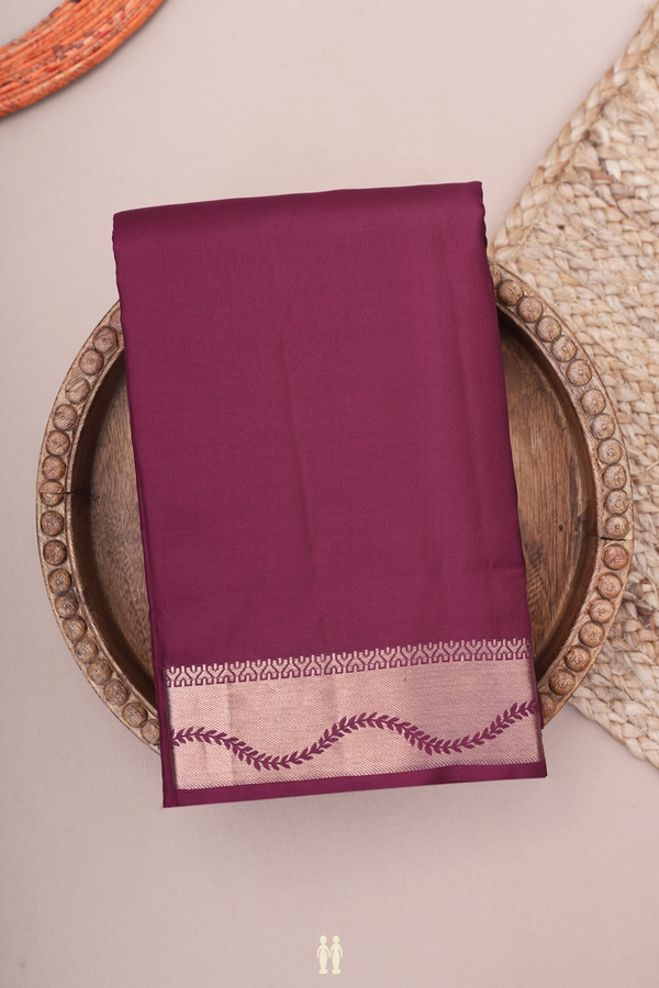 Kanchipuram Silk Saree In Berry Purple With Zari Border
