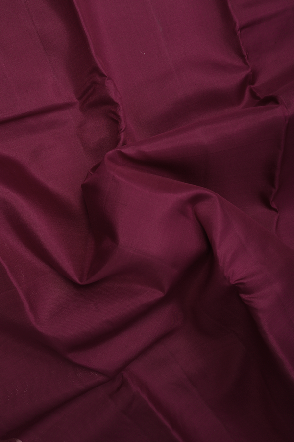 Kanchipuram Silk Saree In Berry Purple With Zari Border