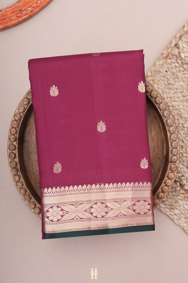 Kanchipuram Silk Saree In Berry Purple With Zari Buttas