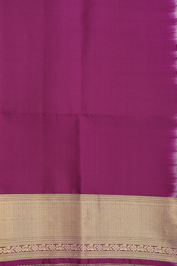 Soft Silk Saree In Grape Purple With Diamond Design