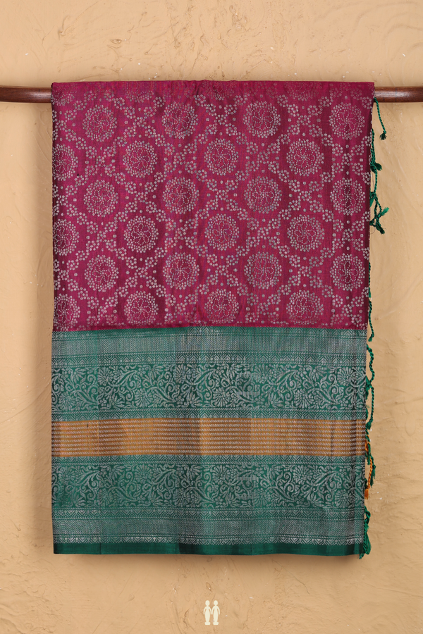 Soft Silk Saree In Purple With Diamond Design