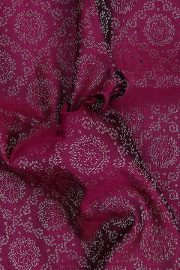 Soft Silk Saree In Purple With Diamond Design