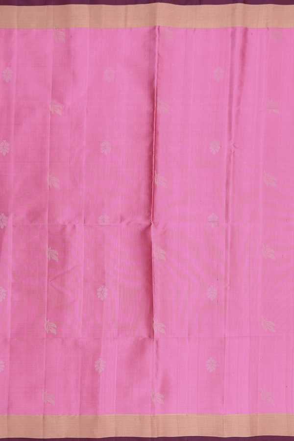 Soft Silk Saree In Pink With Leaf Buttas