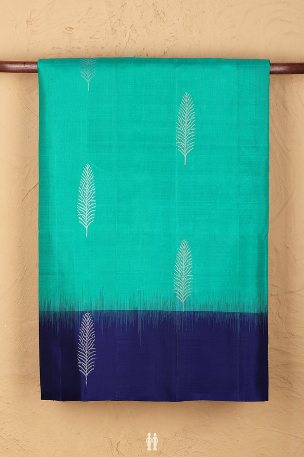 Soft Silk Saree In Sea Green With Zari Motifs