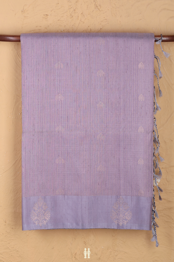 Soft Silk Saree In Light Purple With Checks Design