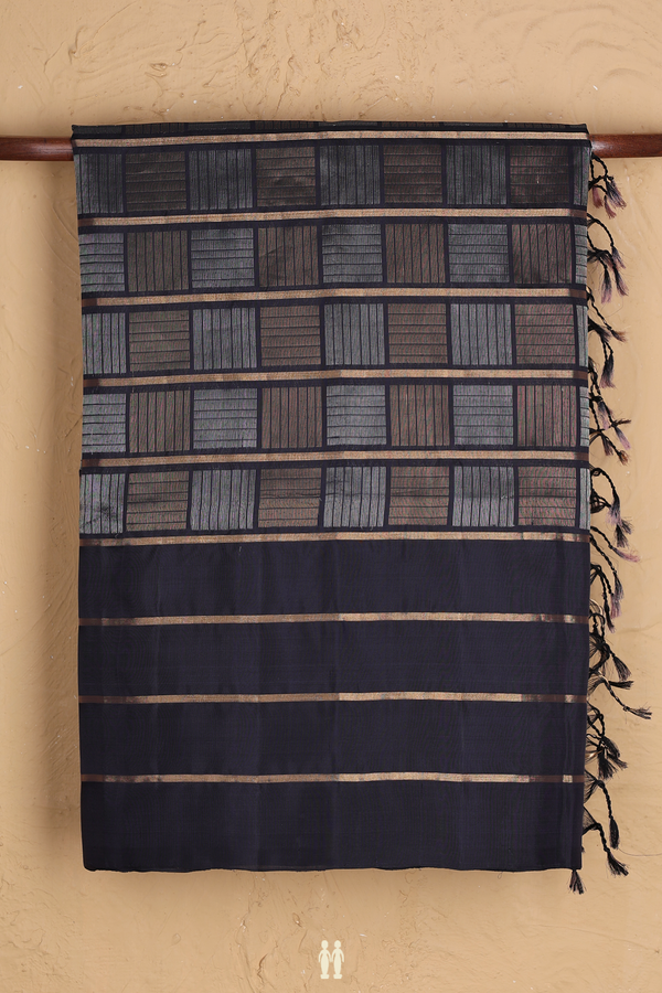 Soft Silk Saree In Navy Blue With Allover Design