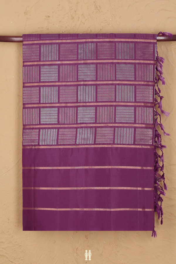 Soft Silk Saree In Purple With Checks Design