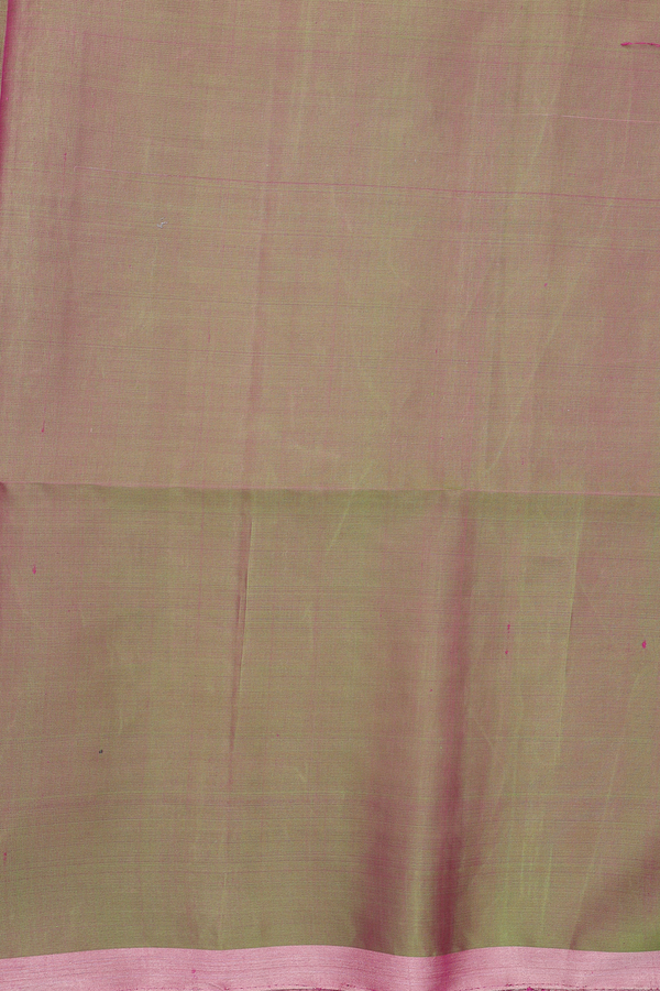 Soft Silk Saree In Dual Tone With Diamond Buttas
