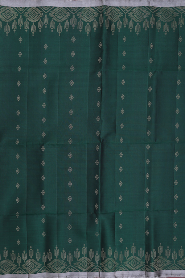 Soft Silk Saree In Forest Green With Diamond Buttas