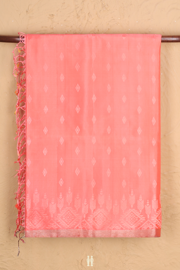 Soft Silk Saree In Peach With Diamond Buttas