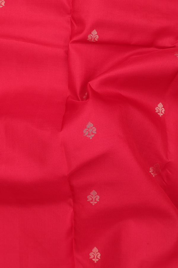Kanchipuram Silk Saree In Chilli Red With Zari Buttas