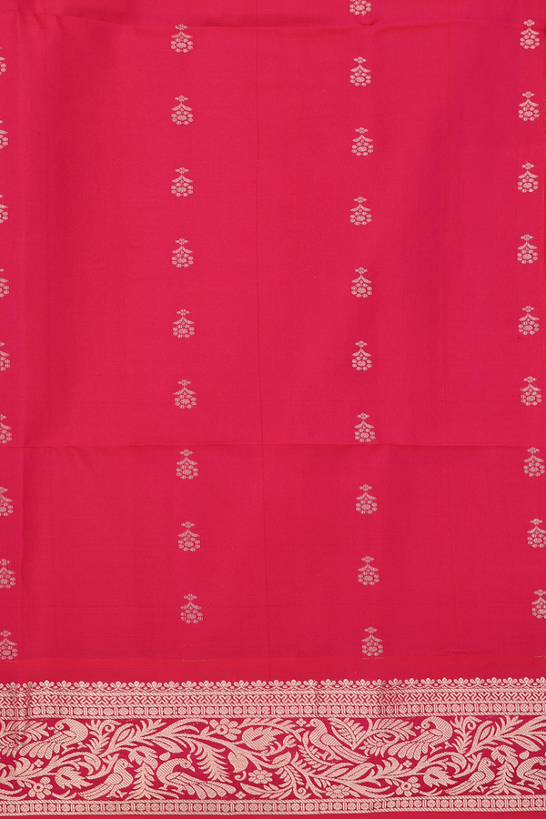 Soft Silk Saree In Off White With Floral Buttas
