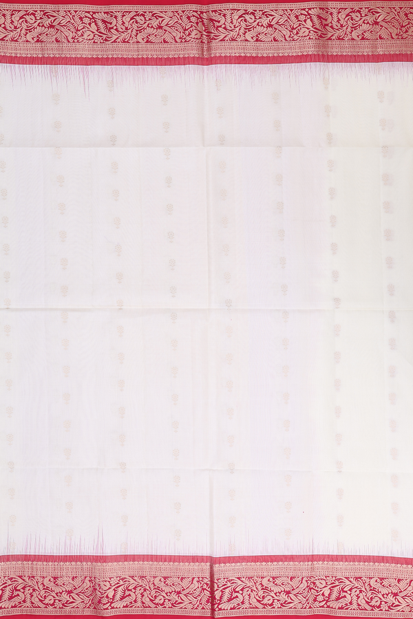 Soft Silk Saree In Off White With Floral Buttas