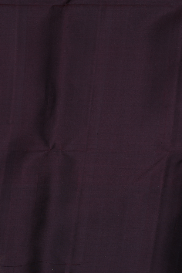 Soft Silk Saree In Light Purple With Checks Design