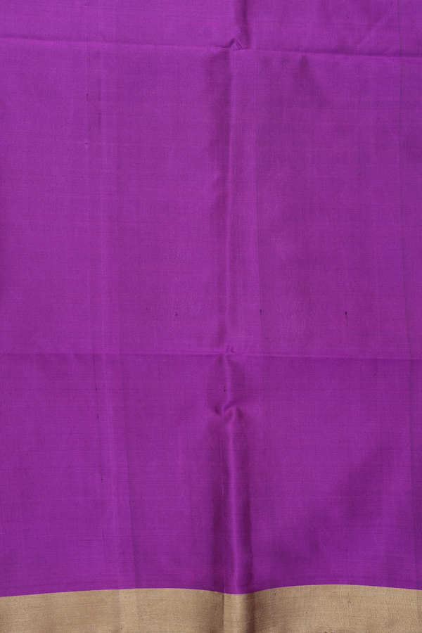 Soft Silk Saree In Maroon With Floral Buttas