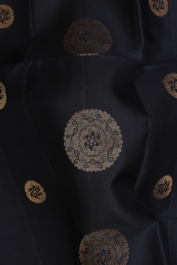 Soft Silk Saree In Black With Circle Motifs