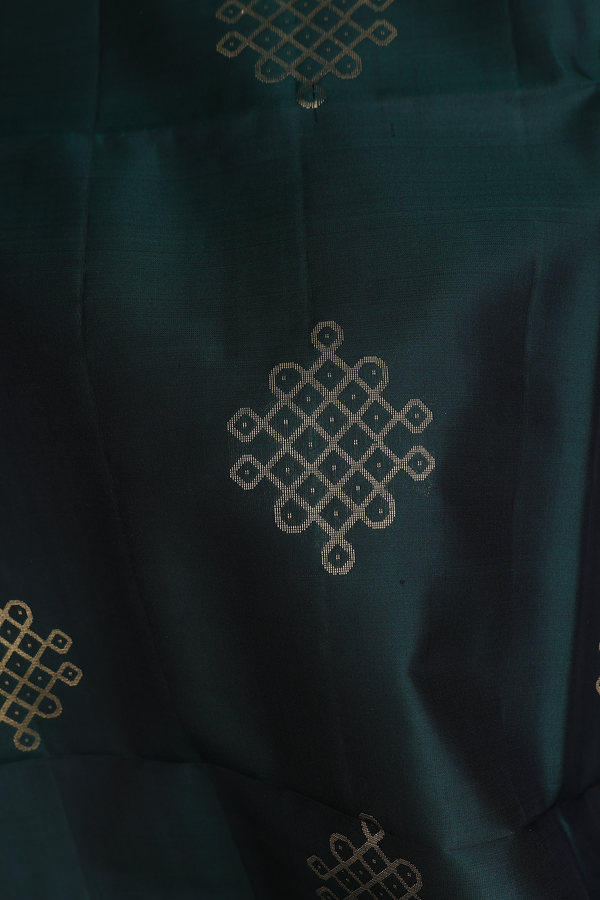 Soft Silk Saree In Bottle Green With Kolam Buttas