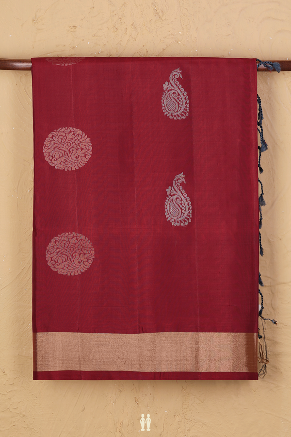 Soft Silk Saree In Red With Paisley Motifs