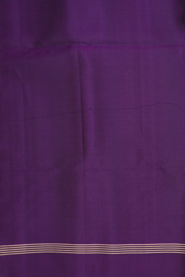 Soft Silk Saree In Dusty Purple With Kolam Buttas
