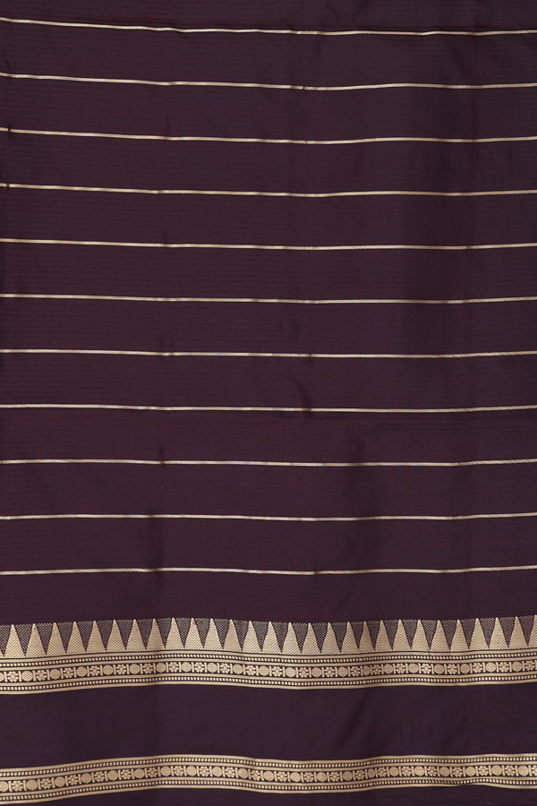 Soft Silk Saree In Brown With Checks Design