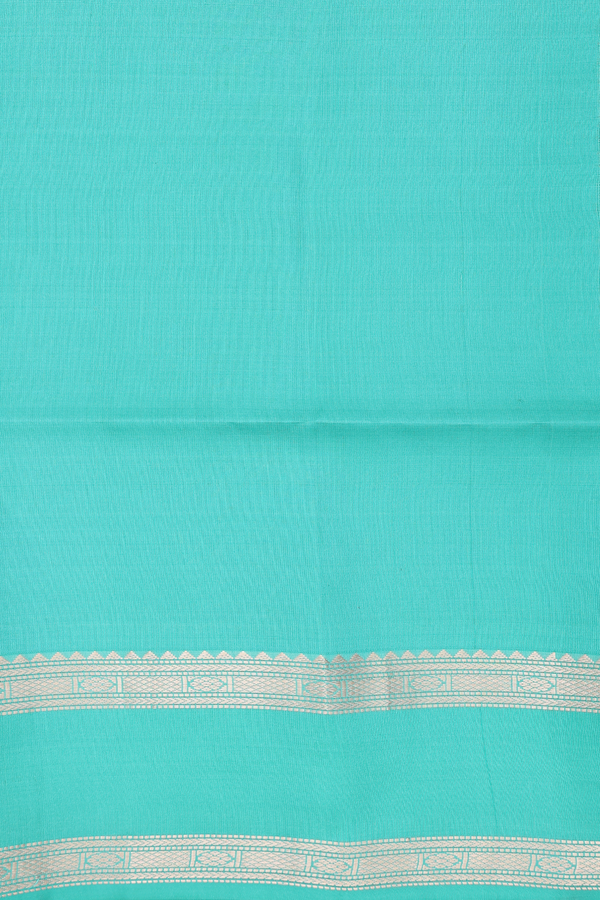 Soft Silk Saree In Purple With Checks Design