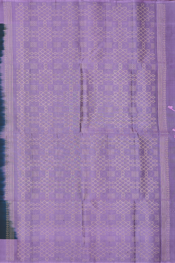 Soft Silk Saree In Bottle Green With Kolam Buttas