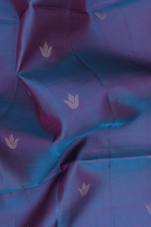 Soft Silk Saree In Dual Tone With Zari Buttas
