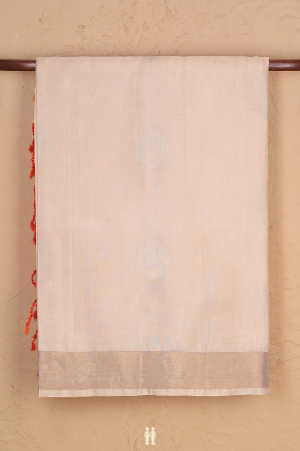 Soft Silk Saree In Ivory With Zari Motifs