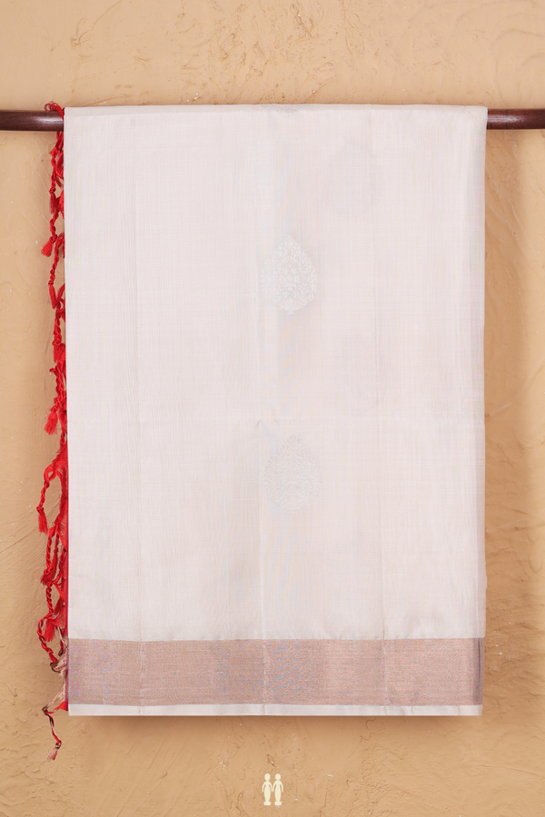 Soft Silk Saree In Ivory With Thilagam Motifs