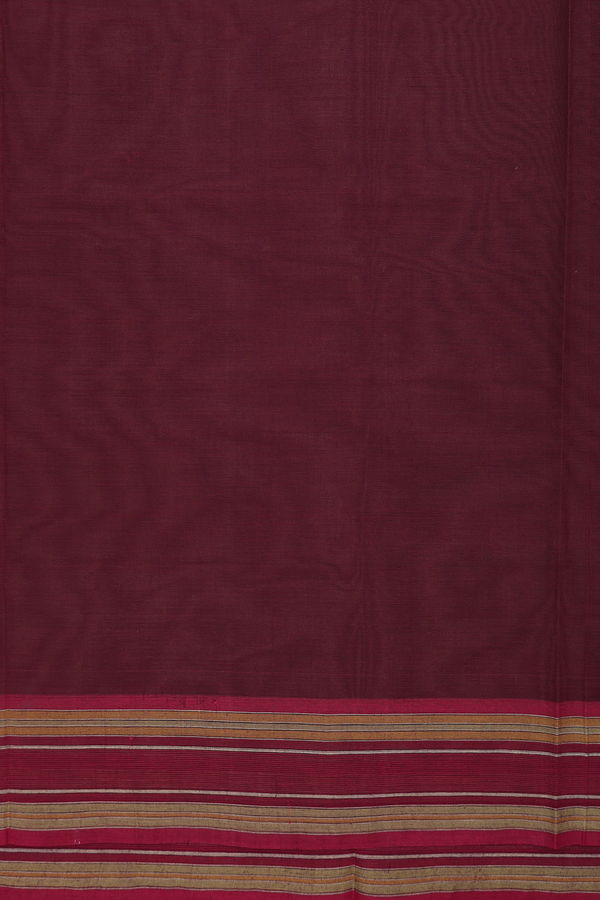 Coimbatore Cotton Saree In Green With Paisley Buttas