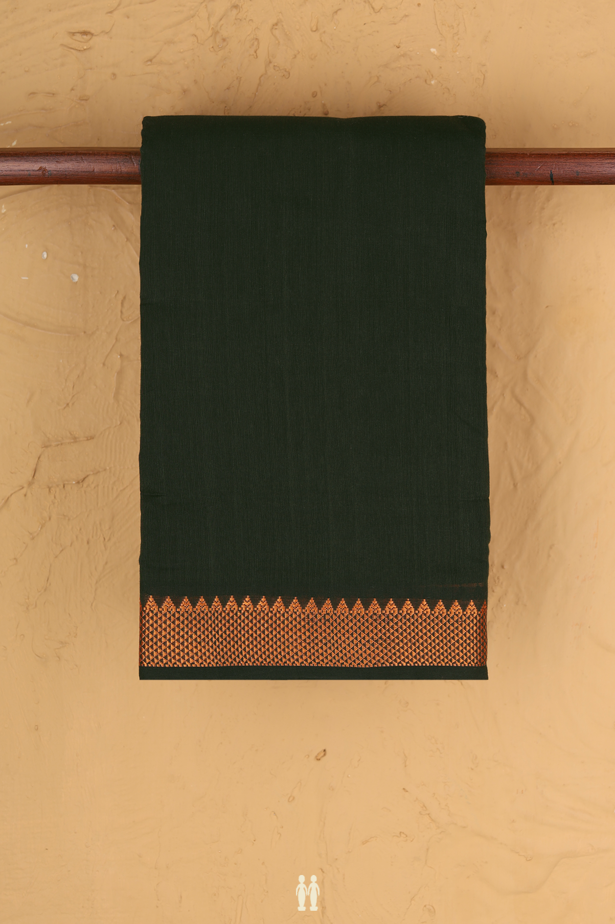 Kanchi Cotton Saree In Bottle Green With Threadwork Border