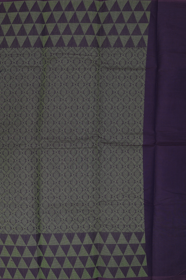 Kanchi Cotton Saree In Green With Threadwork Buttas