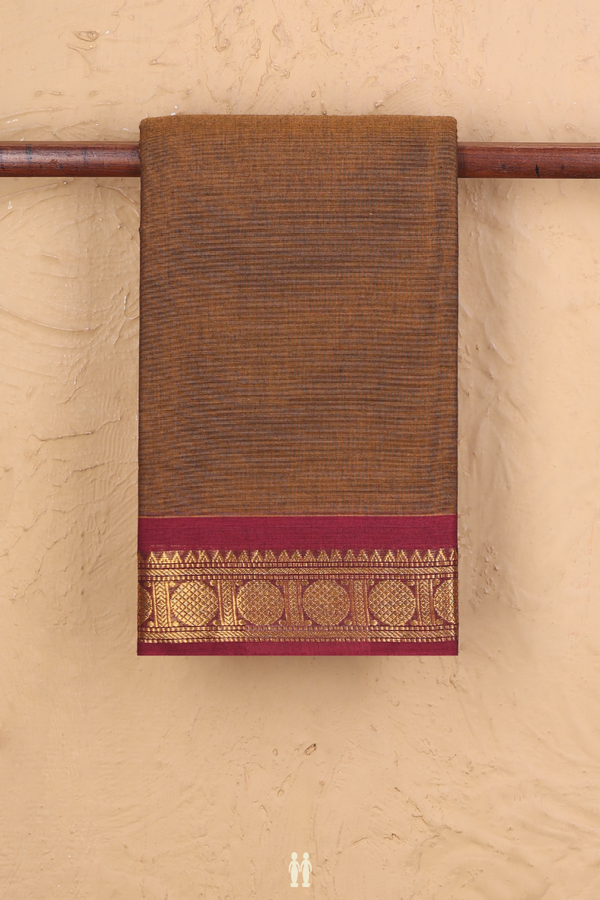 Kanchi Cotton Saree In Brown With Zari Border