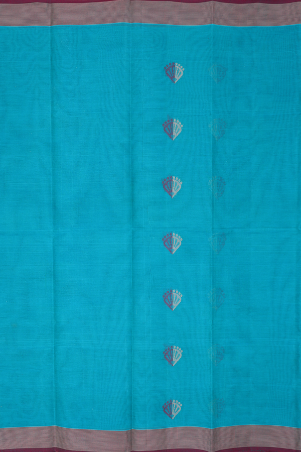 Kanchi Cotton Saree In Green With Threadwork Buttas