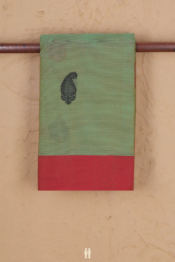 Kanchi Cotton Saree In Green With Paisley Buttas