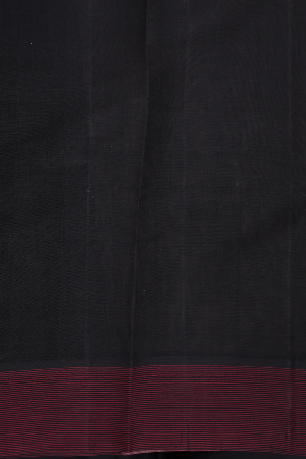 Kanchi Cotton Saree In Light Brown With Threadwork Motifs